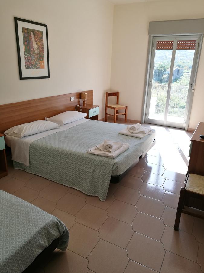 Hotel Royal Cattafi San Filippo del Mela Eksteriør billede